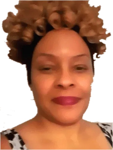 Maggie Anne Boler Headshot Photo